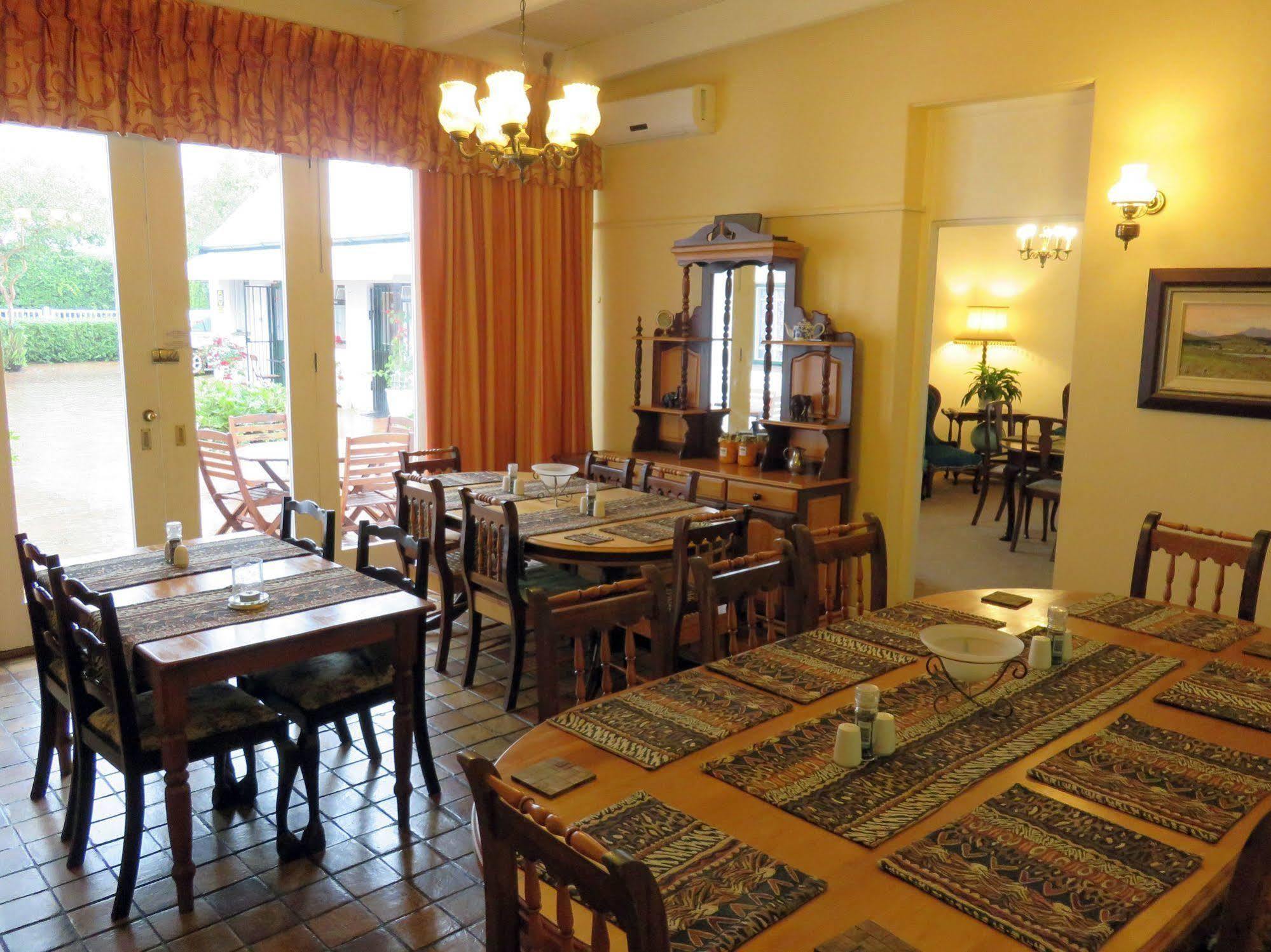 Fynbos Villa Guest House 스텔렌보스 외부 사진